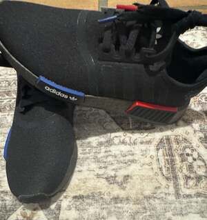 Adidas NMD_R1 J Core Black Red Blue GY4278 Size 6.5Y / 8W - No Box
